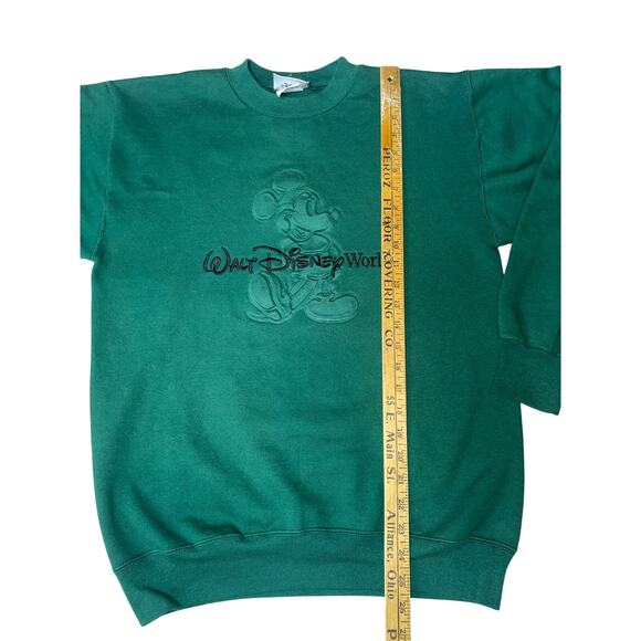 Vintage Disney world Mickey Mouse embossed embroidered green sweatshirt small - Picture 4 of 7